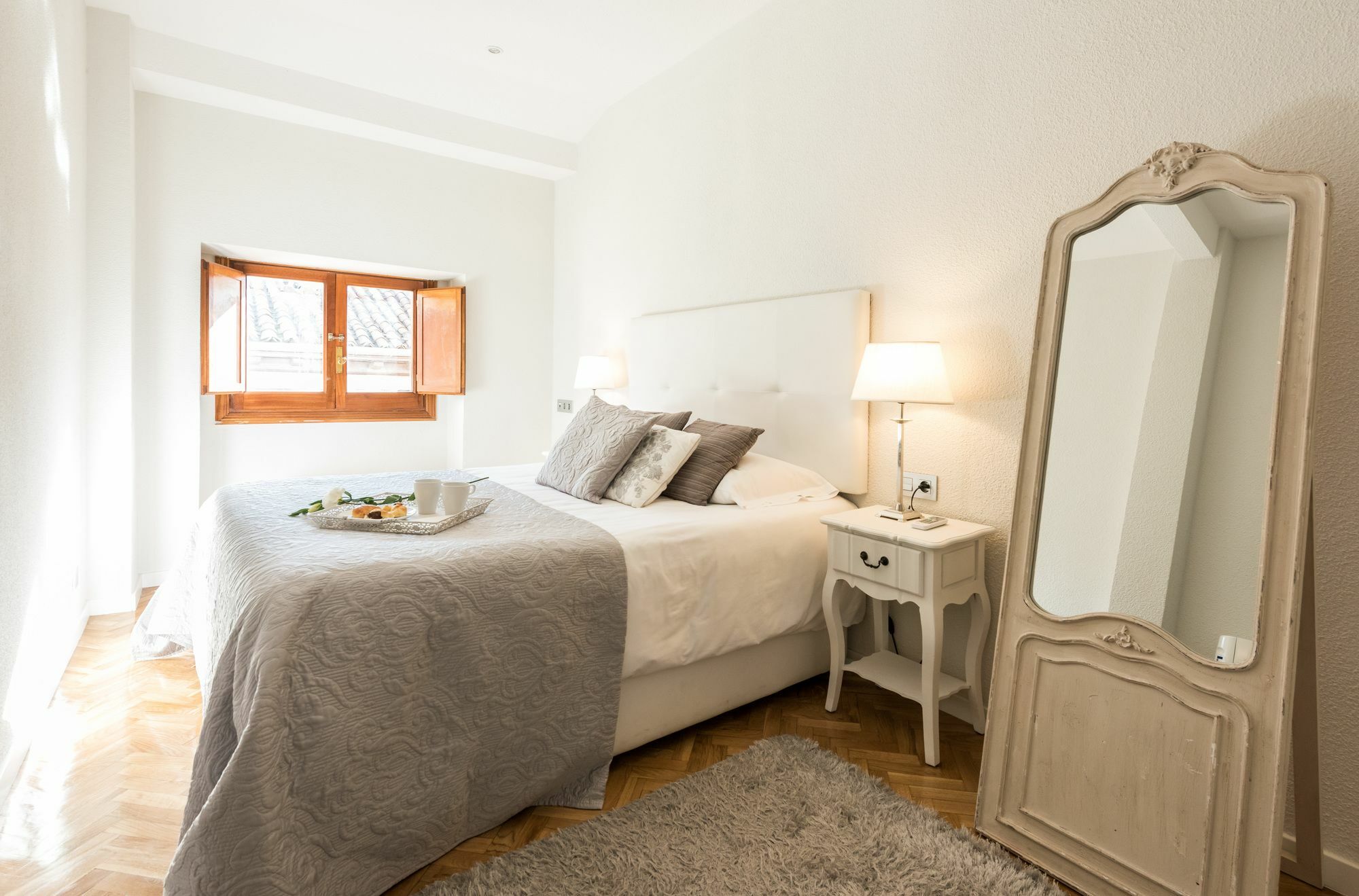 Atico En Chueca By Madflats Collection Apartamento