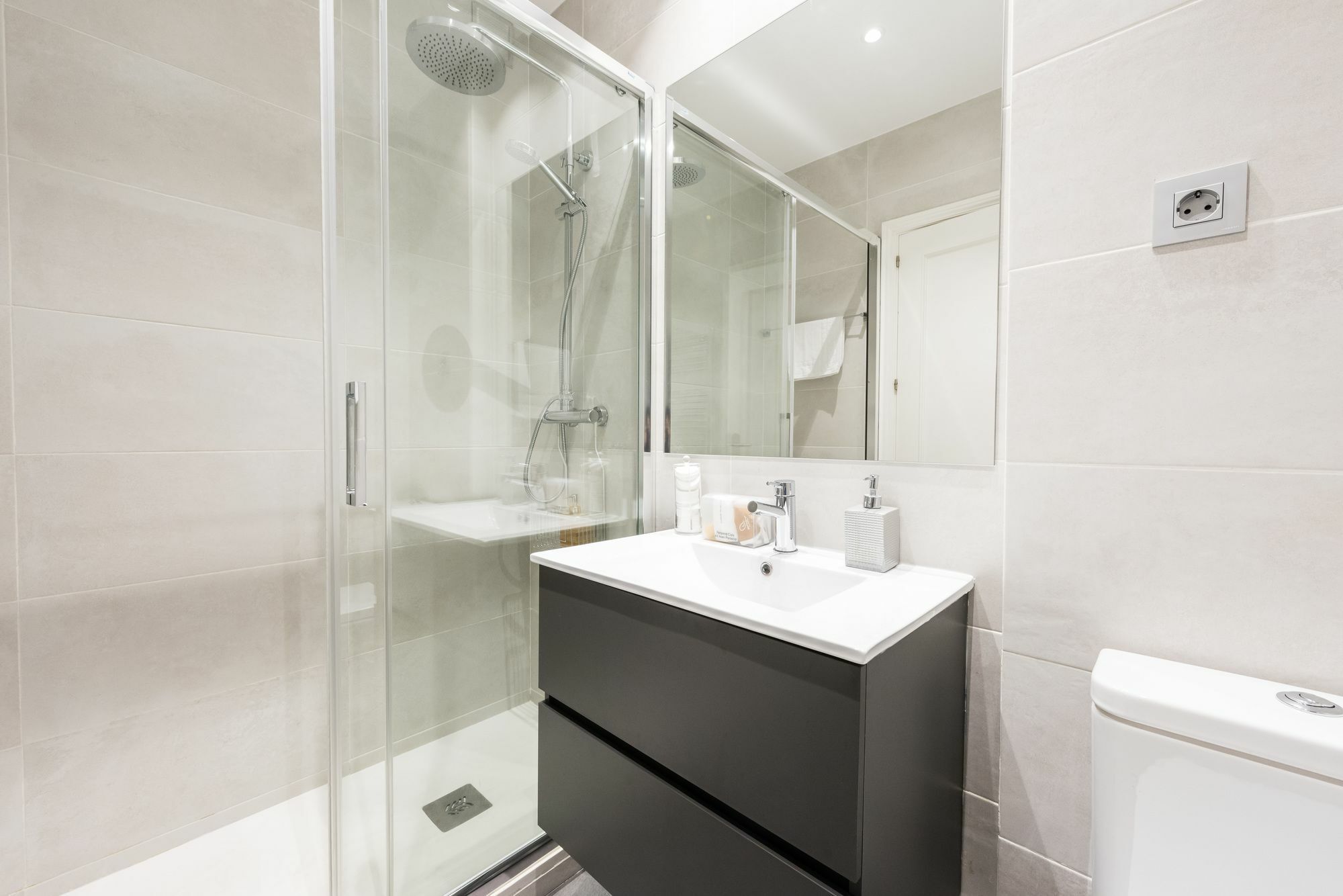 Atico En Chueca By Madflats Collection Apartamento *