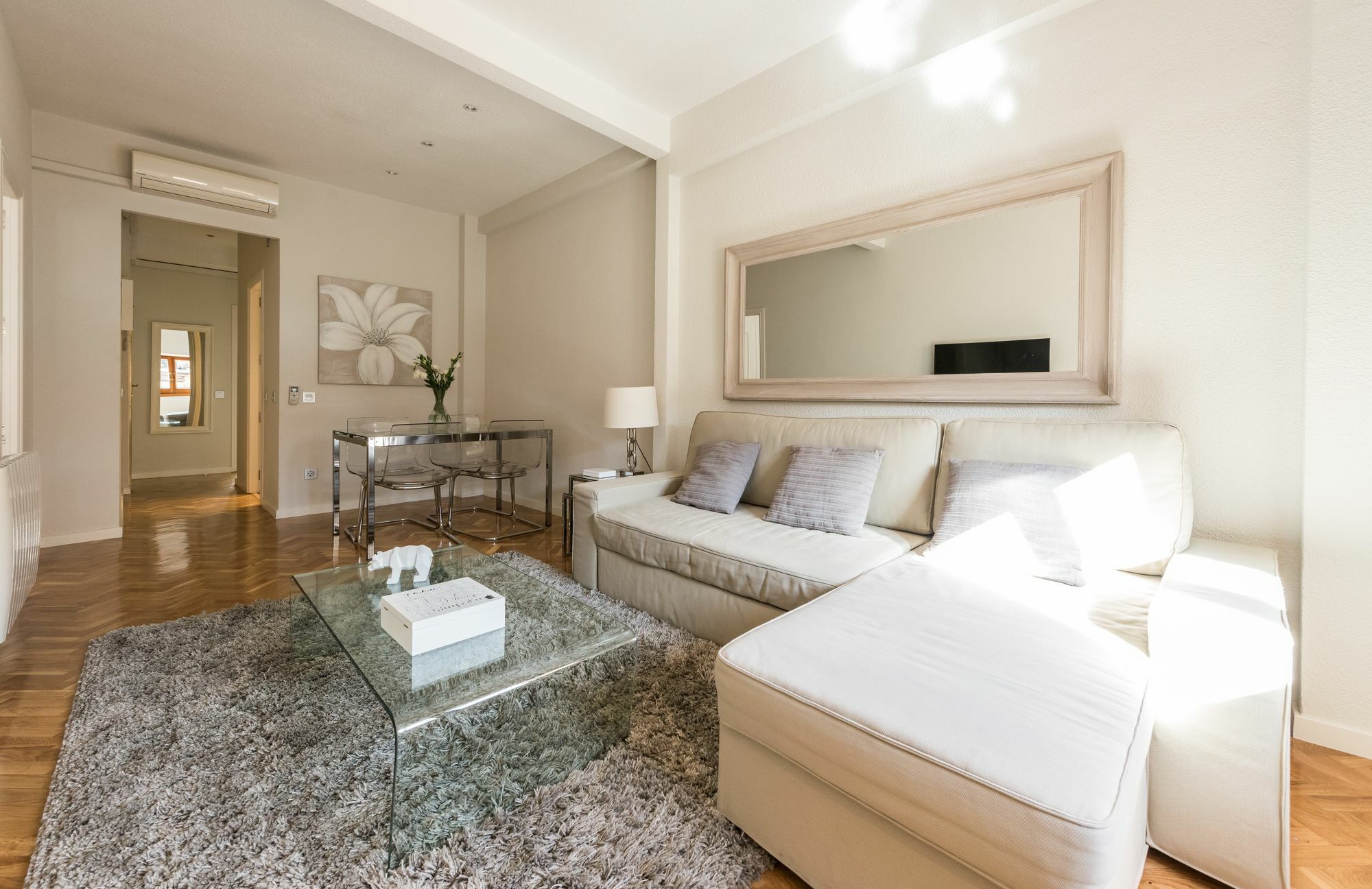 Atico En Chueca By Madflats Collection * Madrid